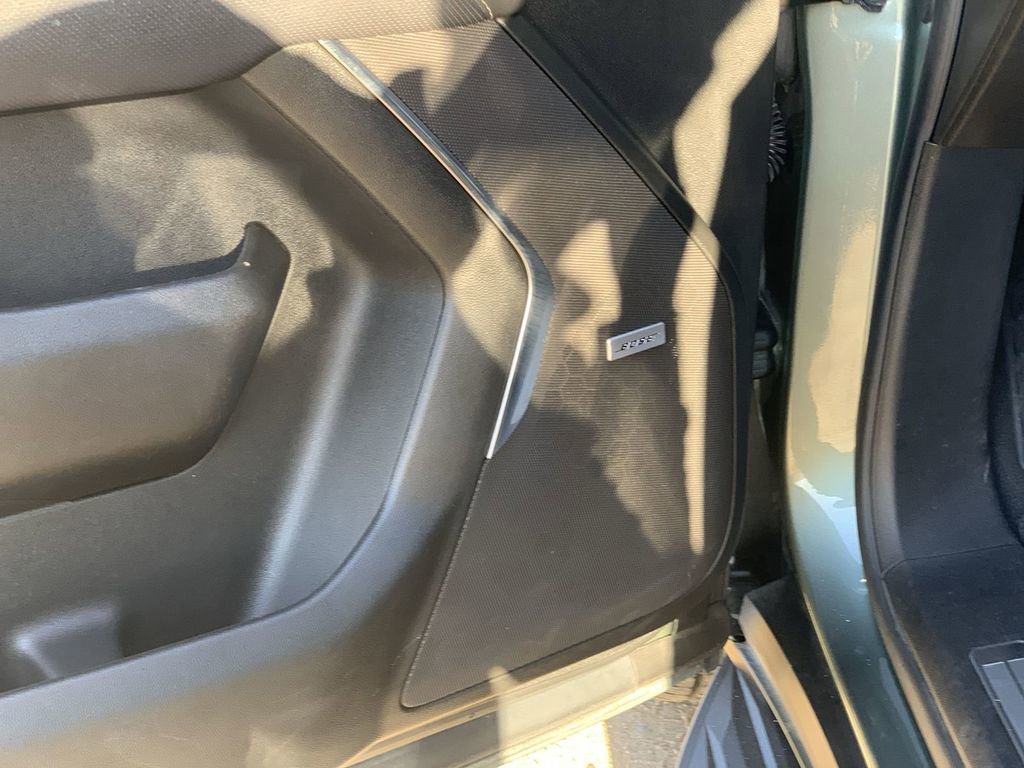 Certified 2024 Chevrolet Suburban Premier image 22