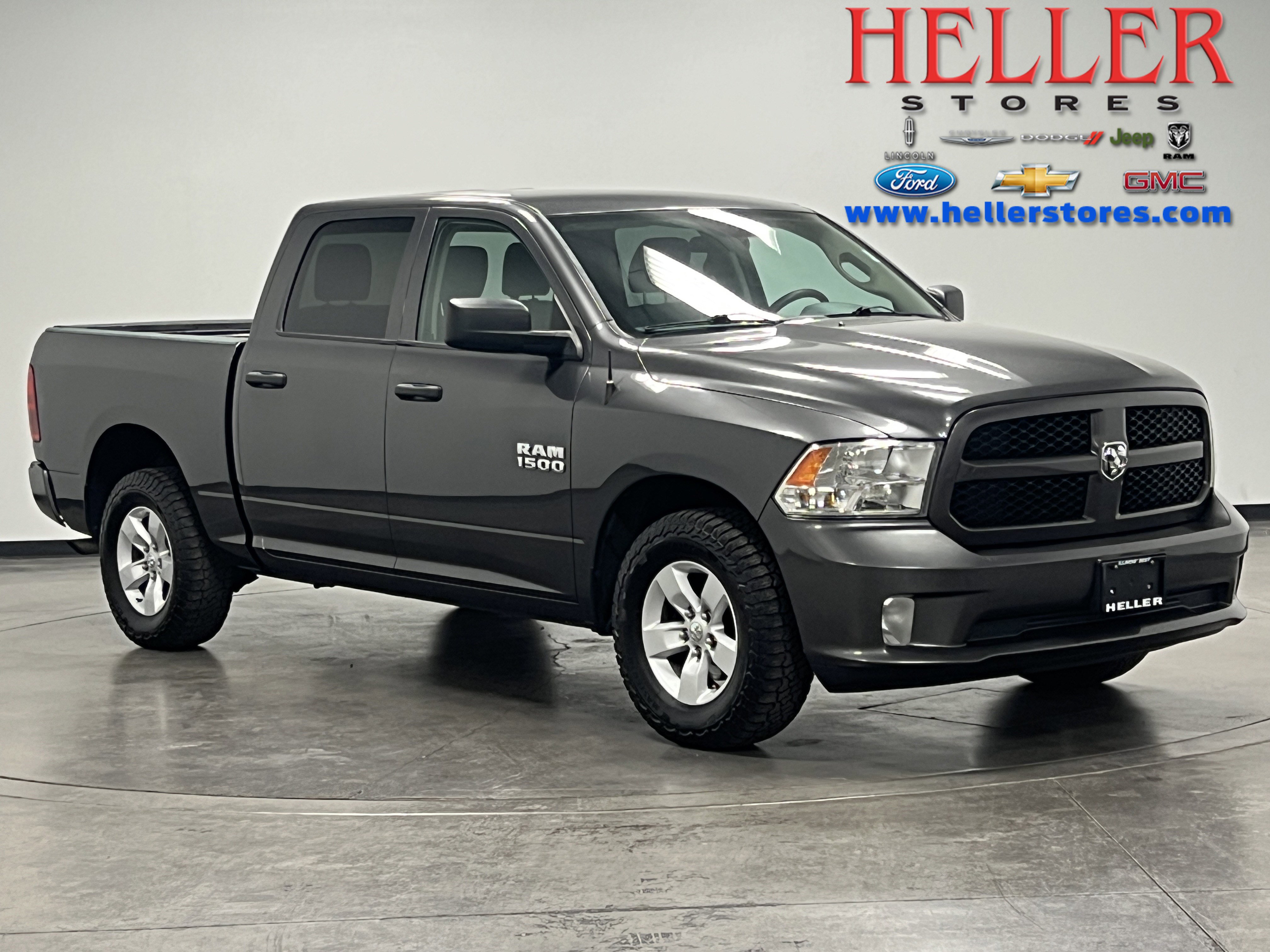 Used 2018 RAM 1500 Express image 1