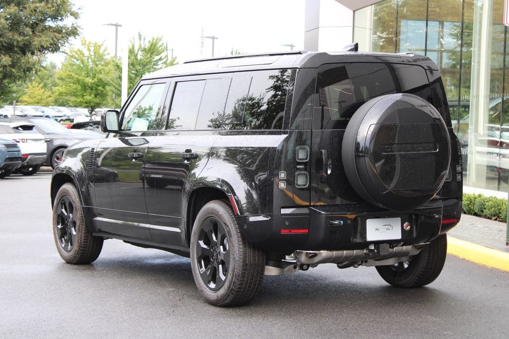 New 2026 Land Rover Defender 110 X-Dynamic SE AWD/4WD image 5