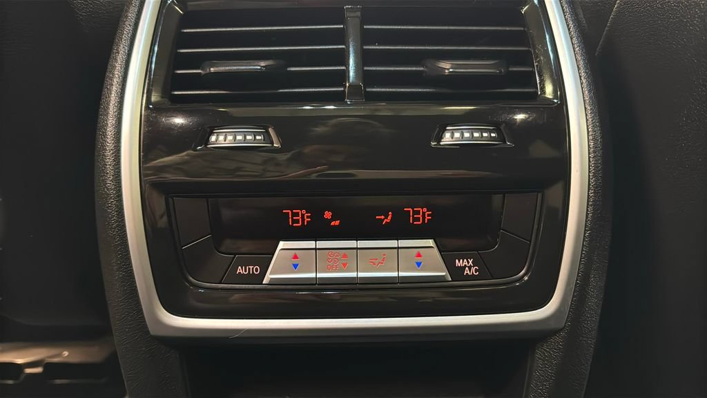 Used 2021 BMW X5 M50i w/ Executive Package AWD/4WD image 18