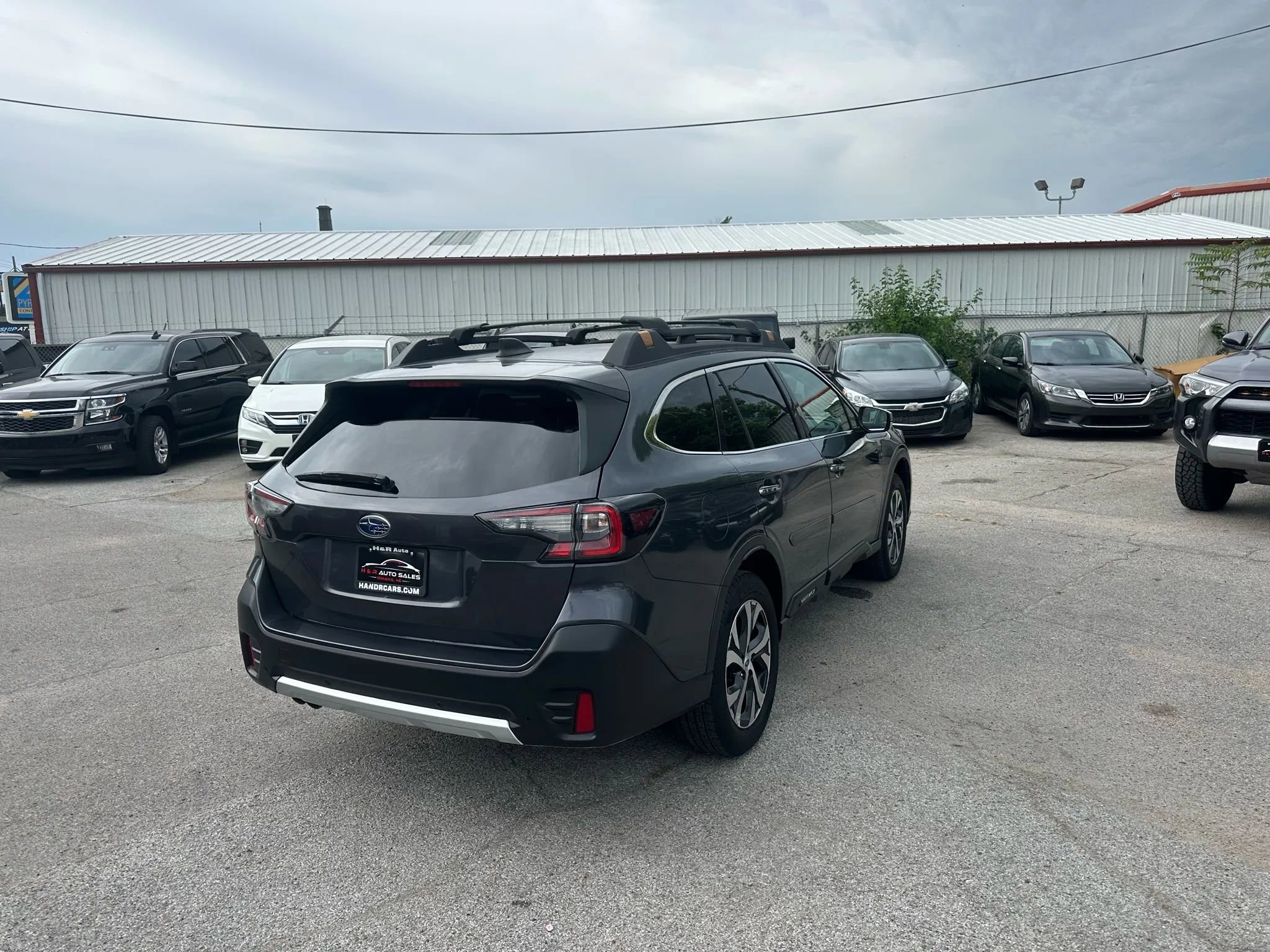 Used 2021 Subaru Outback Touring image 5