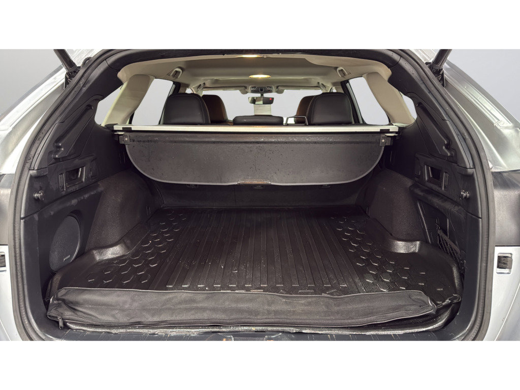 Used 2021 Subaru Outback Limited image 35