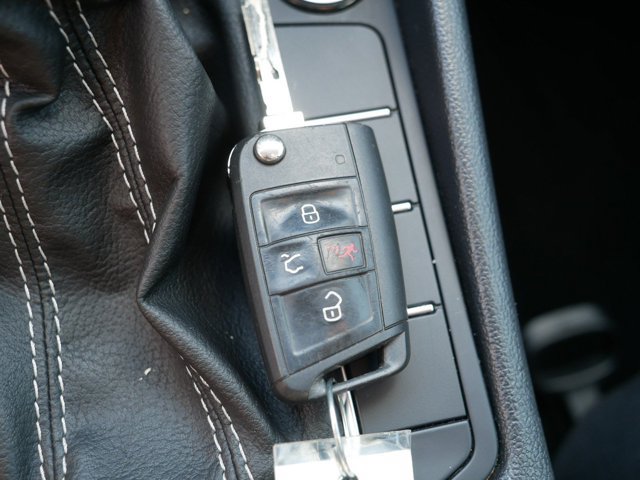 Certified 2024 Volkswagen Jetta S FWD image 36