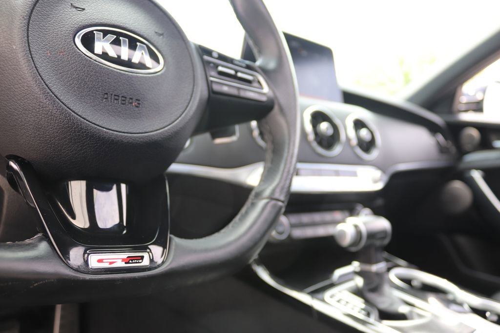 Used 2021 Kia Stinger GT-Line w/ Sun & Sound Package AWD/4WD image 10
