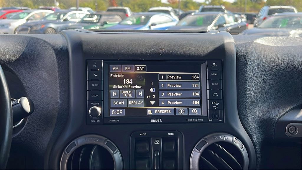 Used 2017 Jeep Wrangler Unlimited Sport image 21