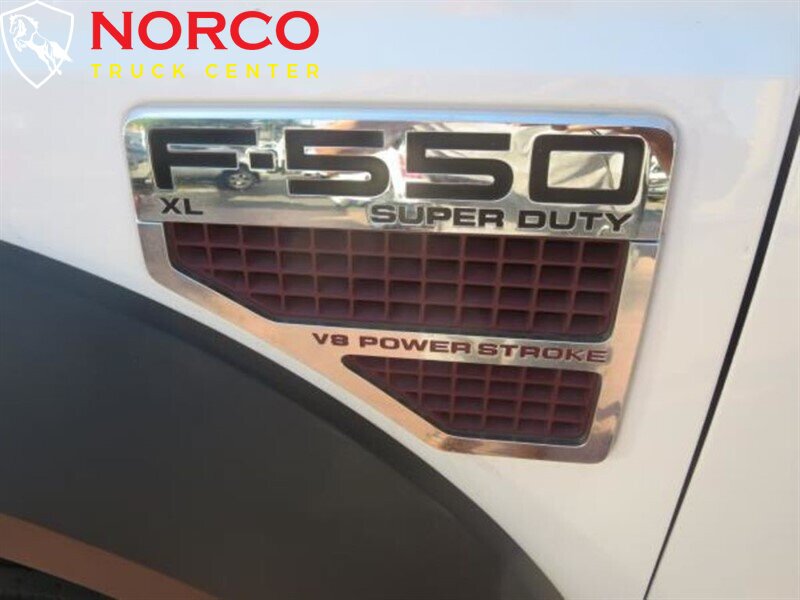 Used 2008 Ford F550 2WD Super Cab Super Duty image 8