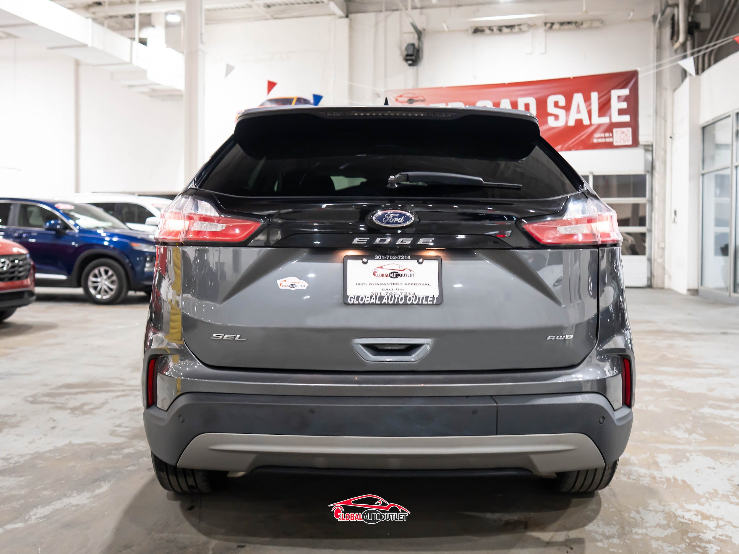 Used 2024 Ford Edge SEL AWD/4WD image 5
