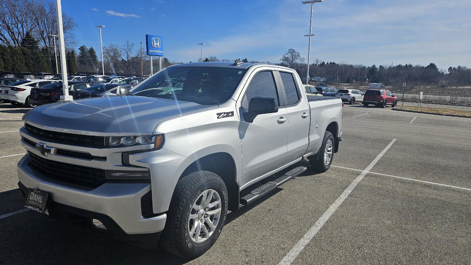 Used 2019 Chevrolet Silverado 1500 RST image 9