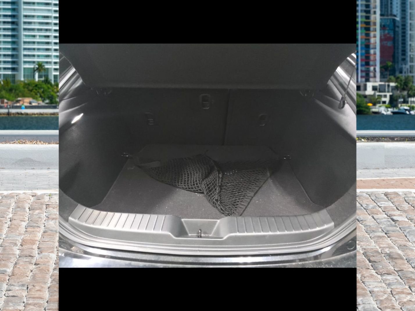 Used 2022 MAZDA MAZDA3 s image 7