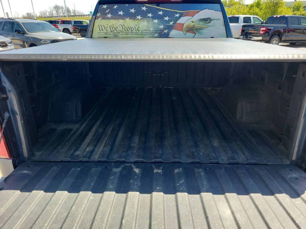 Used 2019 Chevrolet Silverado 1500 Custom w/ Custom Value Package image 8