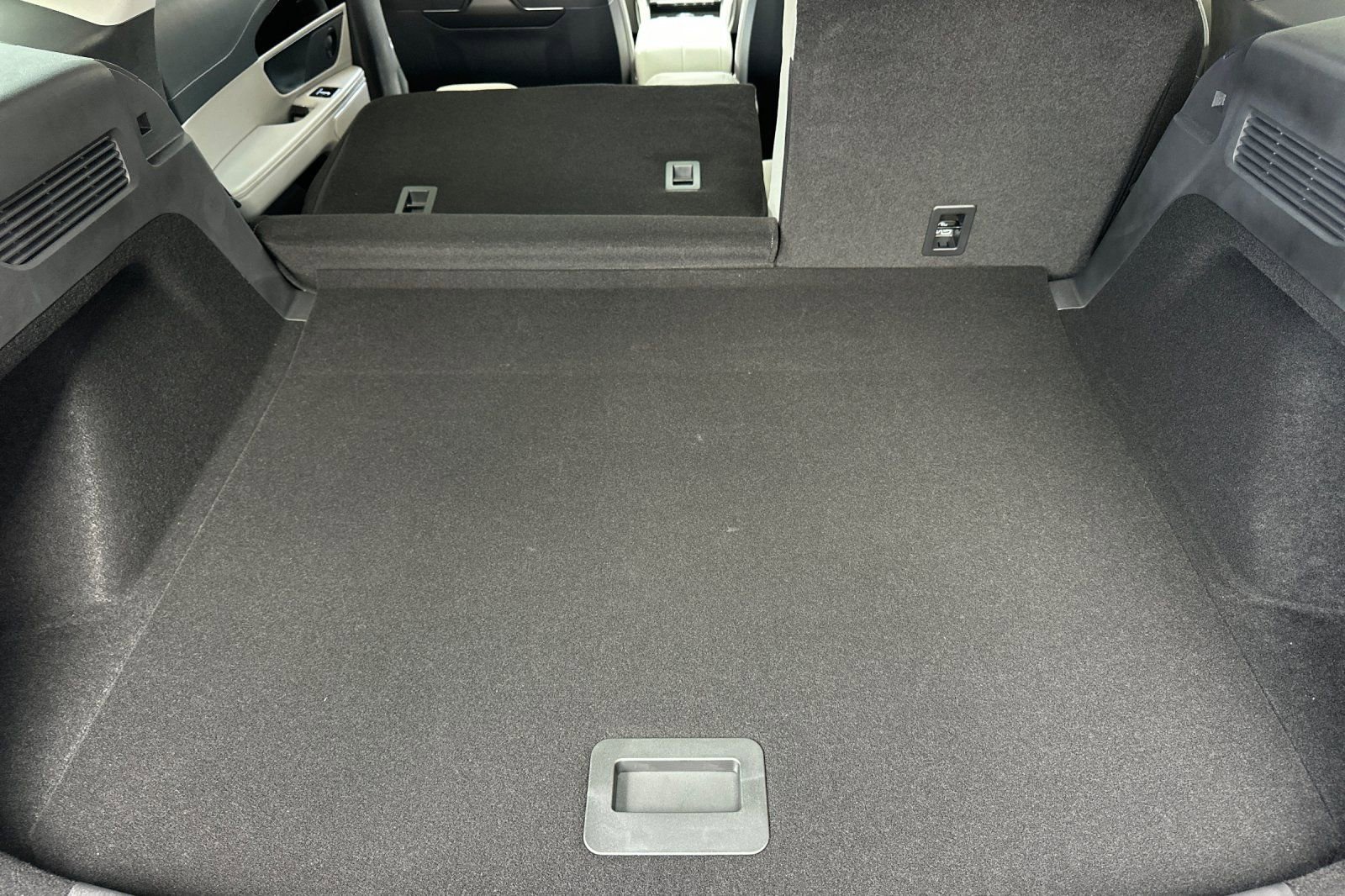 New 2026 Lincoln Nautilus Premier w/ Equipment Group 102A image 14