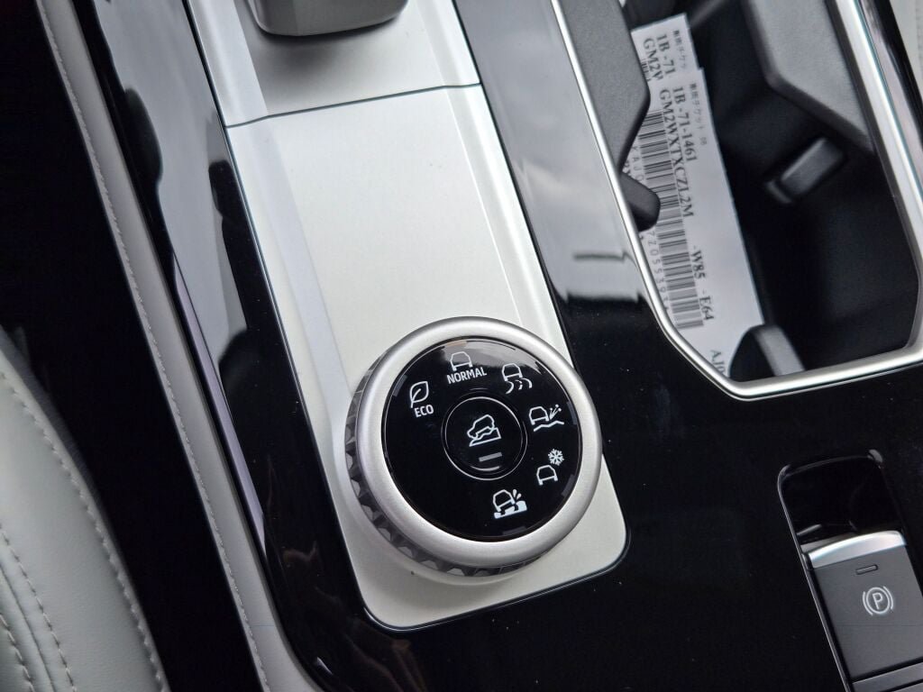 New 2026 Mitsubishi Outlander SE AWD/4WD image 27
