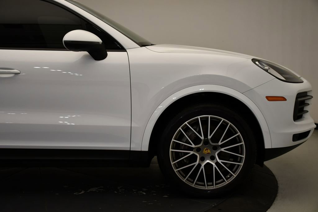 Used 2023 Porsche Cayenne image 15