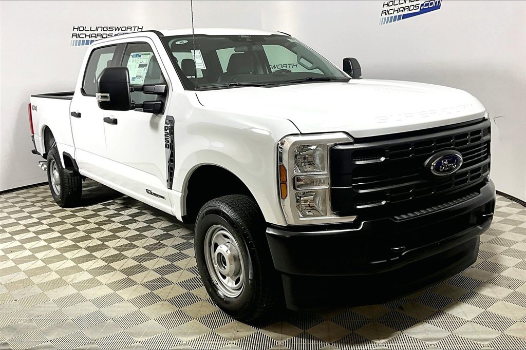 New 2026 Ford F250 XL image 2
