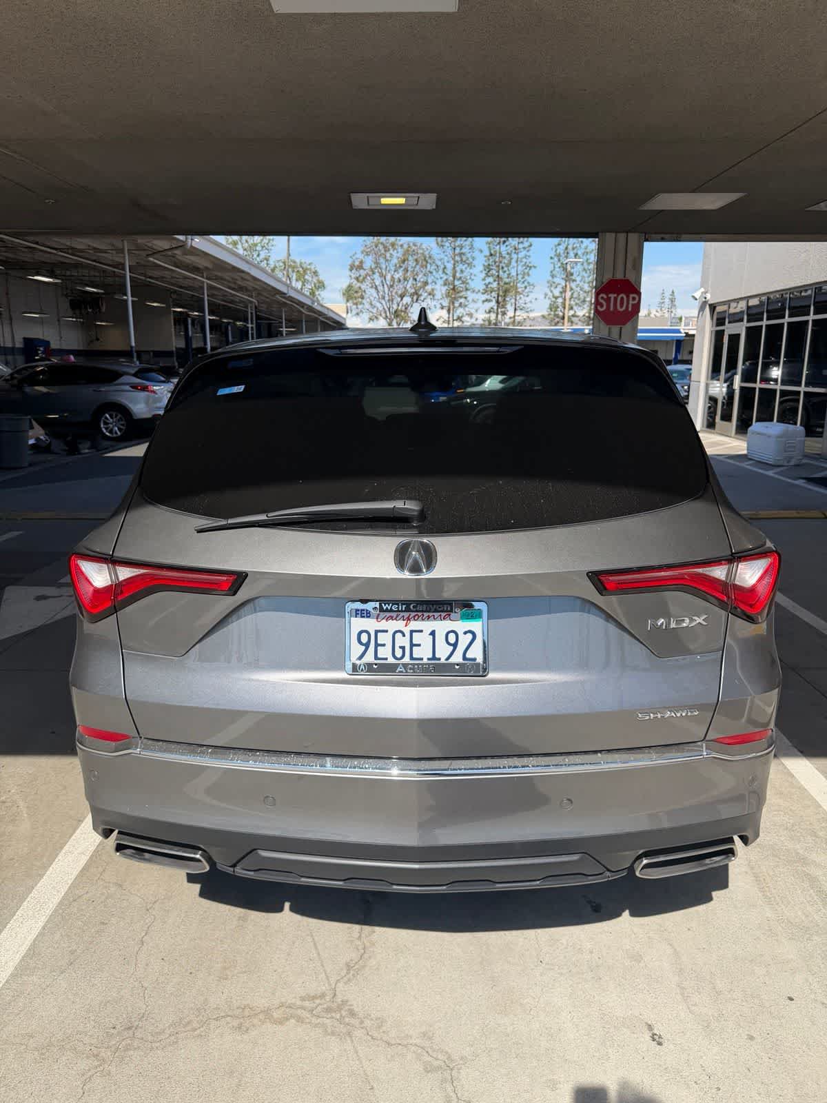 Used 2023 Acura MDX w/ Technology Package AWD/4WD image 8