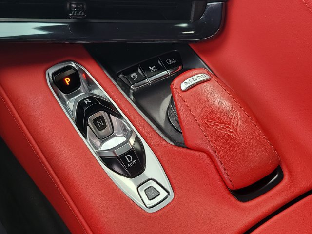 Used 2025 Chevrolet Corvette Stingray Preferred Conv w/ Z51 Performance Package RWD image 27