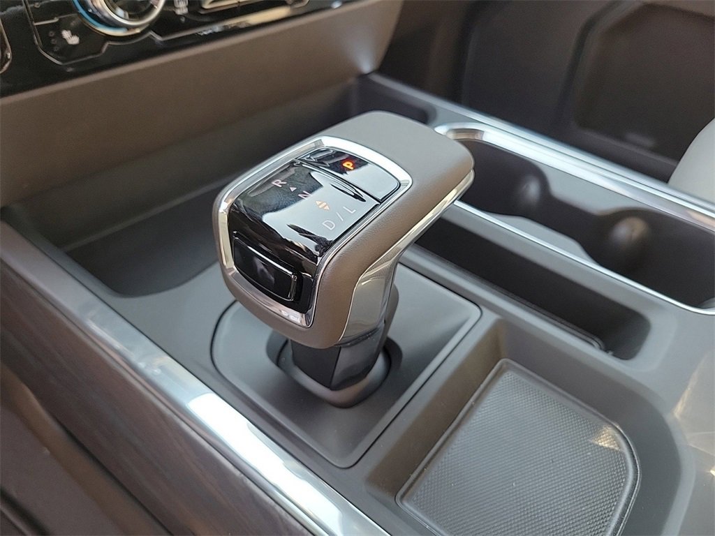 New 2026 GMC Sierra 1500 SLT w/ SLT Convenience Package image 28