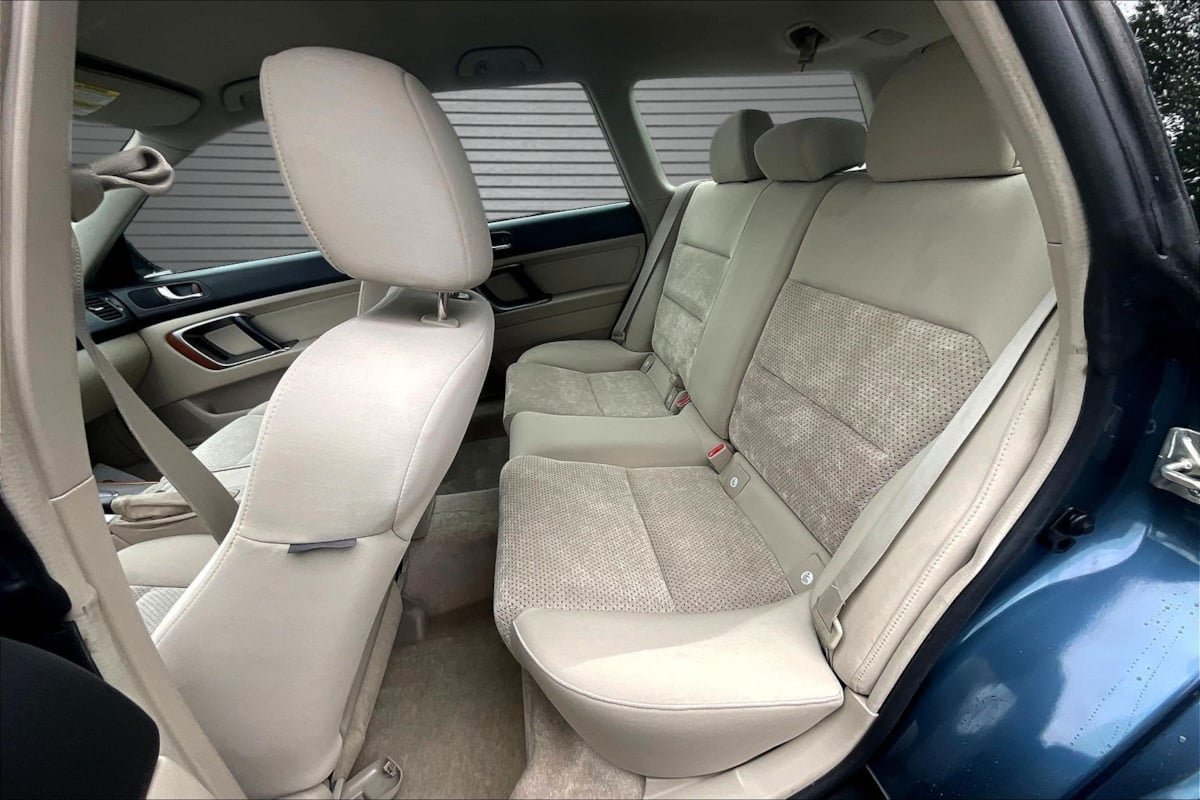 Used 2006 Subaru Outback 2.5i AWD/4WD image 21