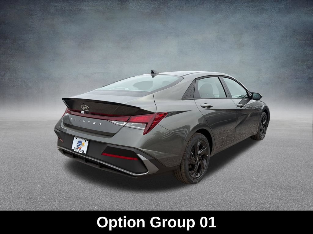 Used 2026 Hyundai Elantra Sport FWD image 6
