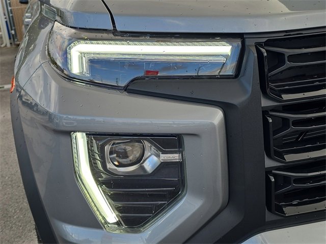 New 2026 GMC Canyon Elevation image 11