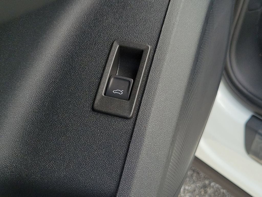 New 2025 Audi Q5 Premium image 20