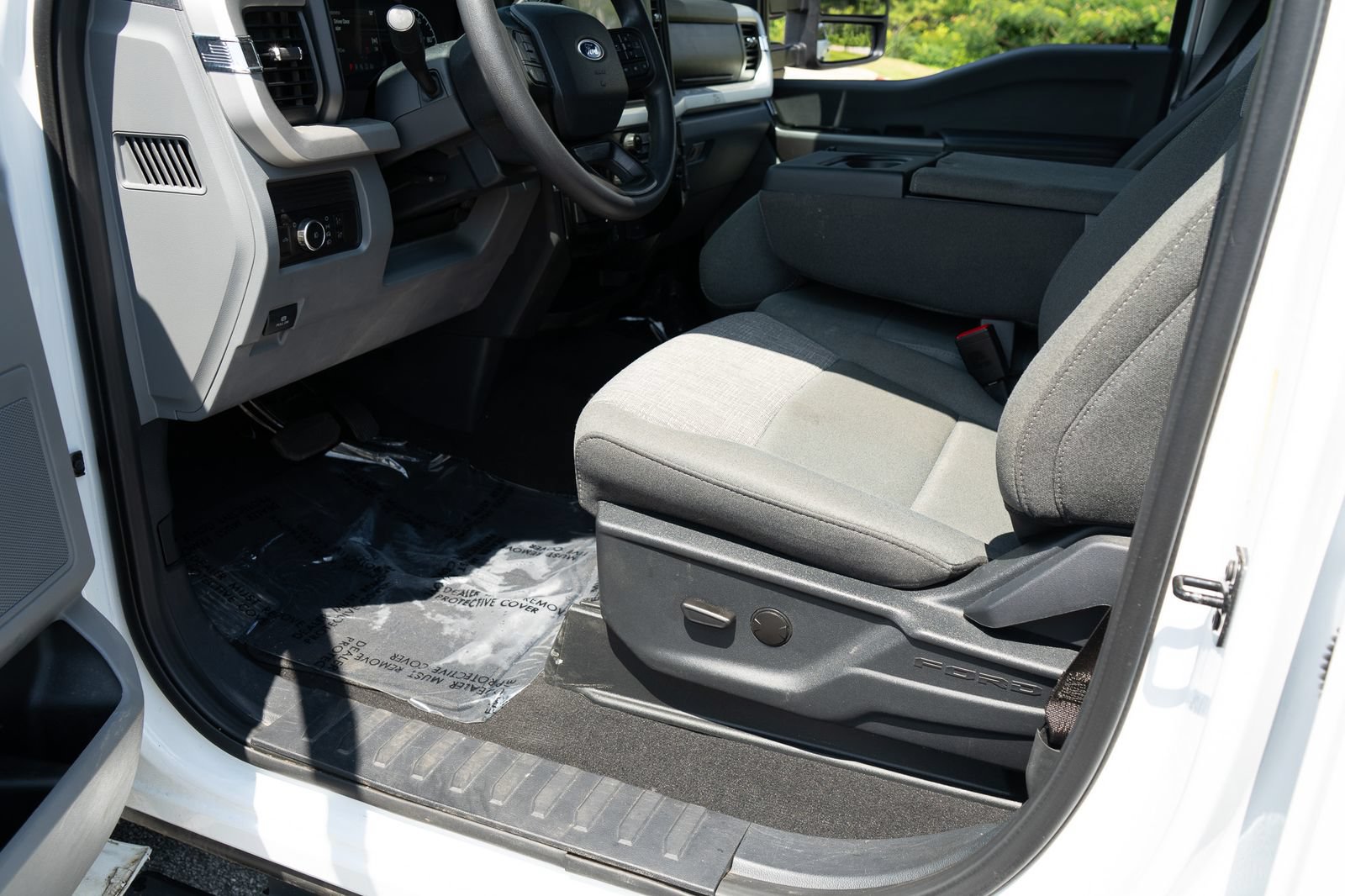 Used 2026 Ford F250 XLT AWD/4WD image 17