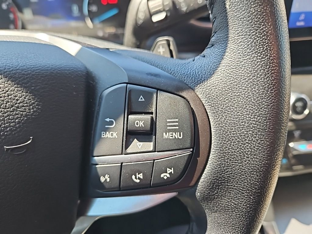 Used 2020 Ford Explorer Limited image 19