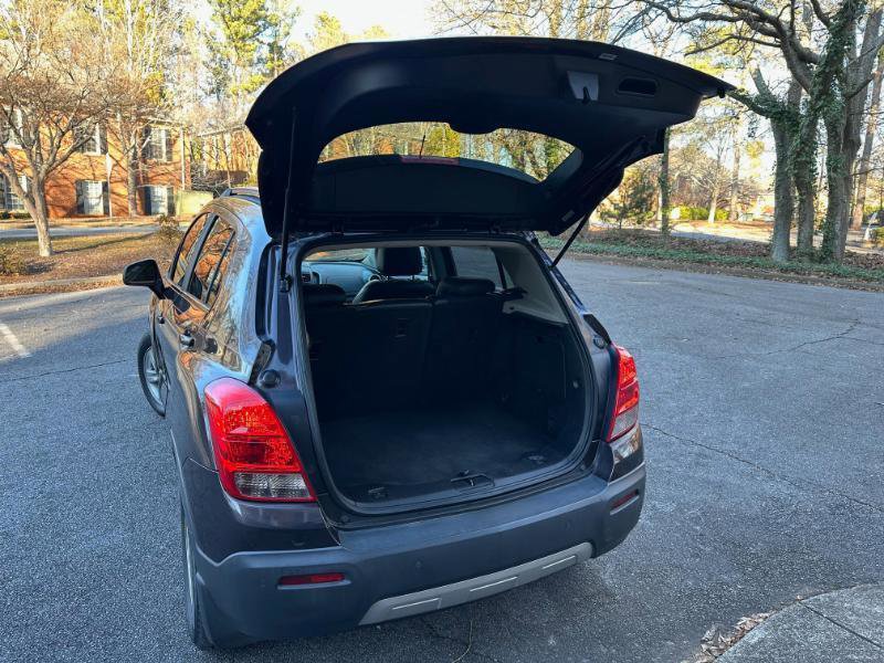 Used 2016 Chevrolet Trax LT w/ LT Convenience Package image 13