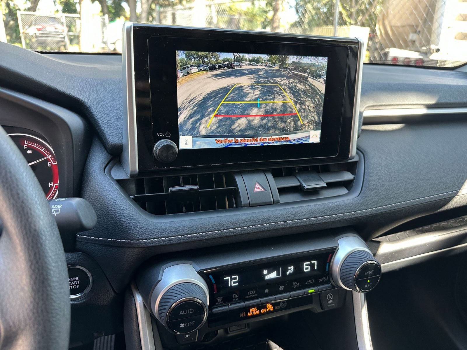 Used 2025 Toyota RAV4 XLE image 17