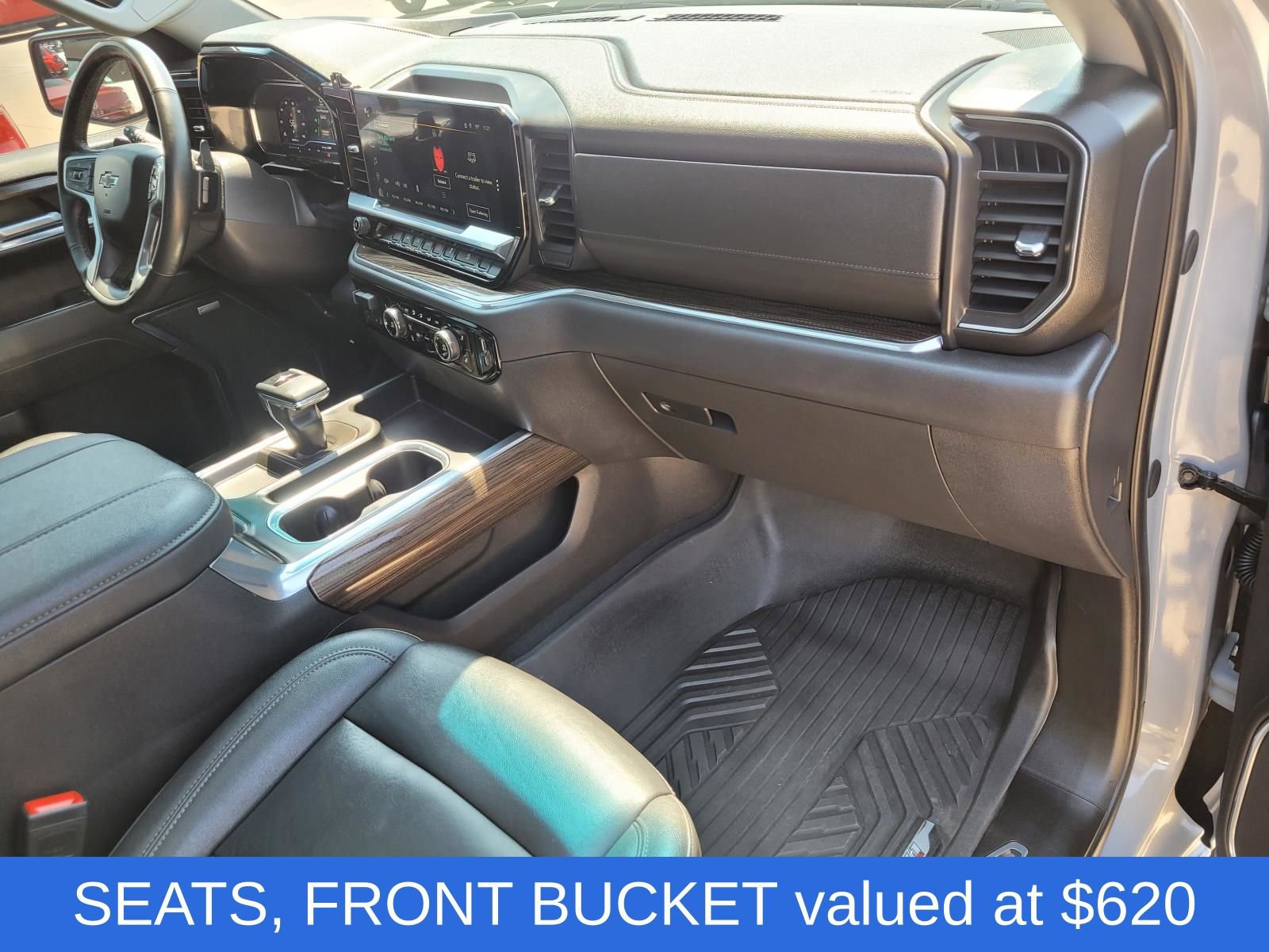 Used 2024 Chevrolet Silverado 1500 LT Trail Boss w/ Convenience Package II AWD/4WD image 10