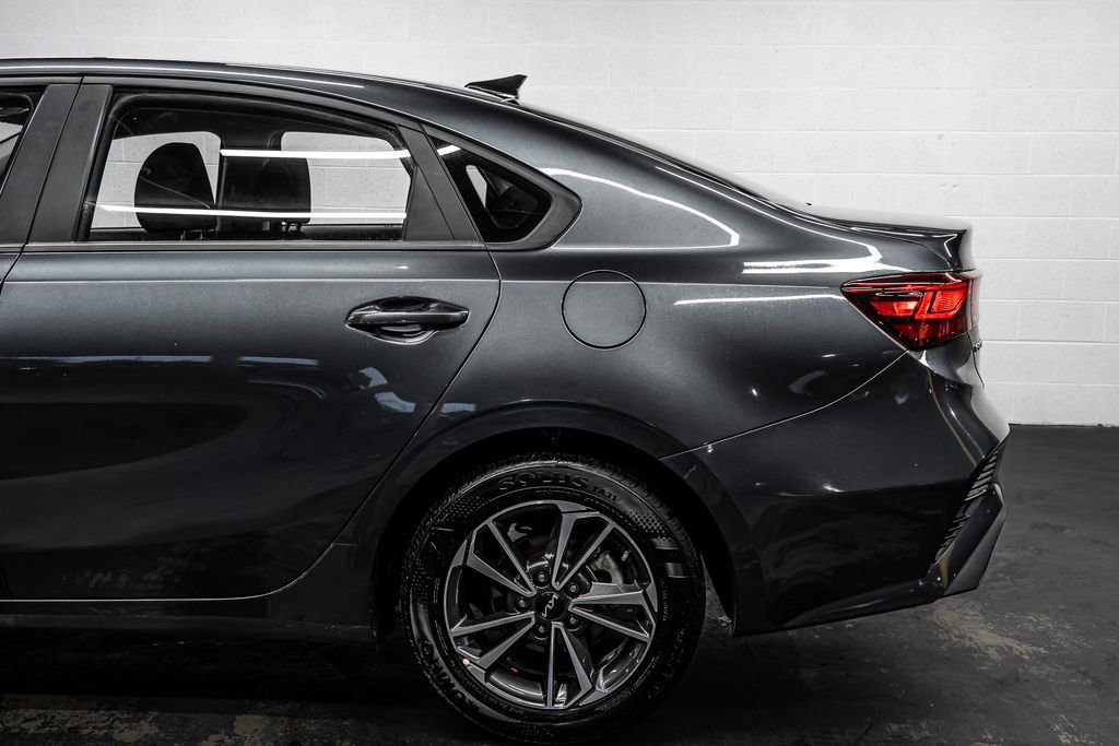 Used 2024 Kia Forte LXS image 13