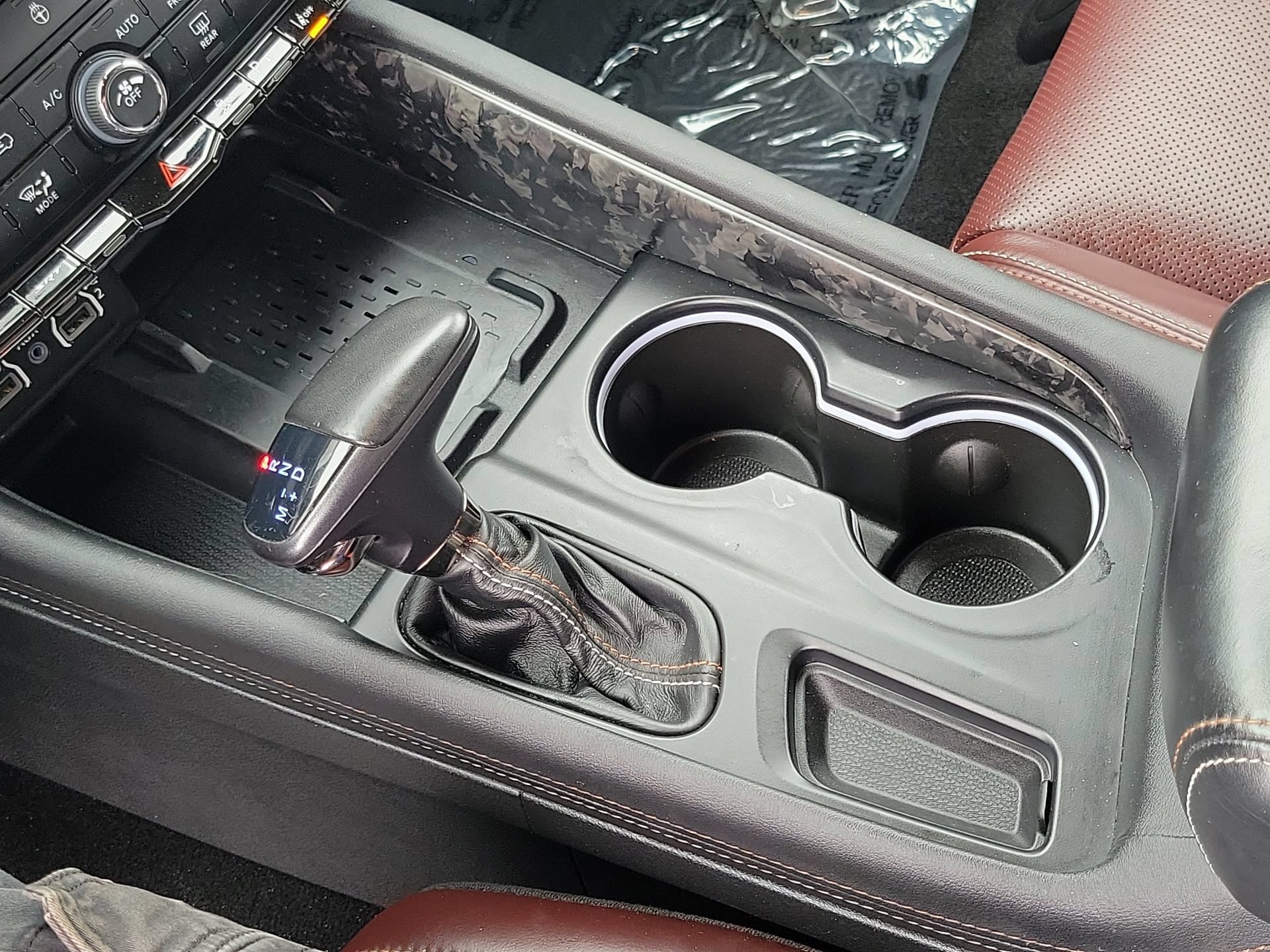 Used 2025 Dodge Durango SRT Hellcat AWD/4WD image 13