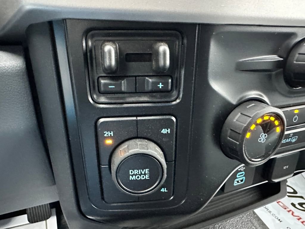 New 2026 Ford F350 XL w/ 360-Degree Camera Package image 12