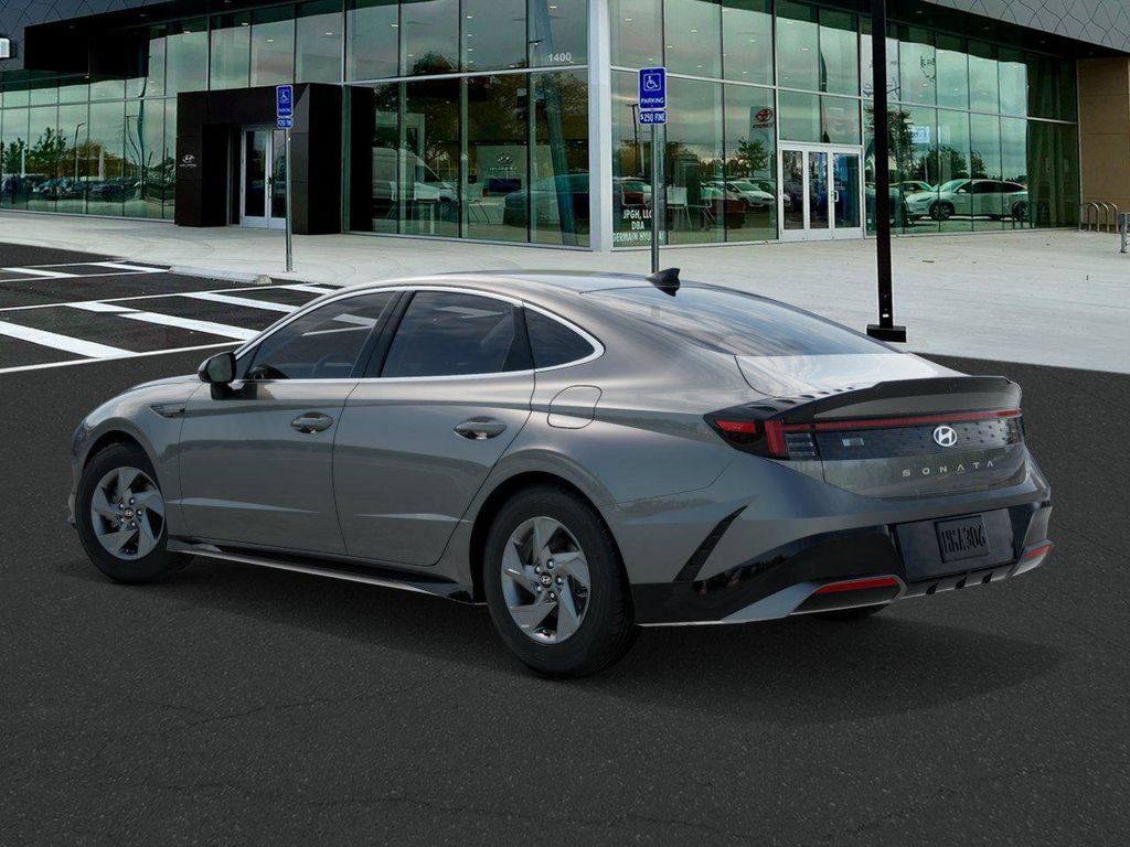 New 2026 Hyundai Sonata SE FWD image 5
