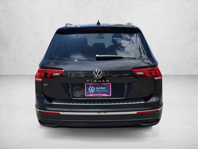 Certified 2022 Volkswagen Tiguan SE w/ Panoramic Sunroof Package FWD image 7