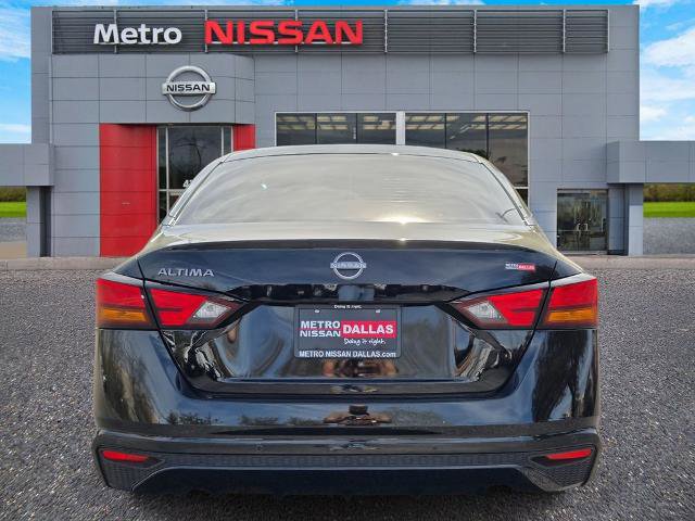 Certified 2024 Nissan Altima 2.5 S FWD image 5