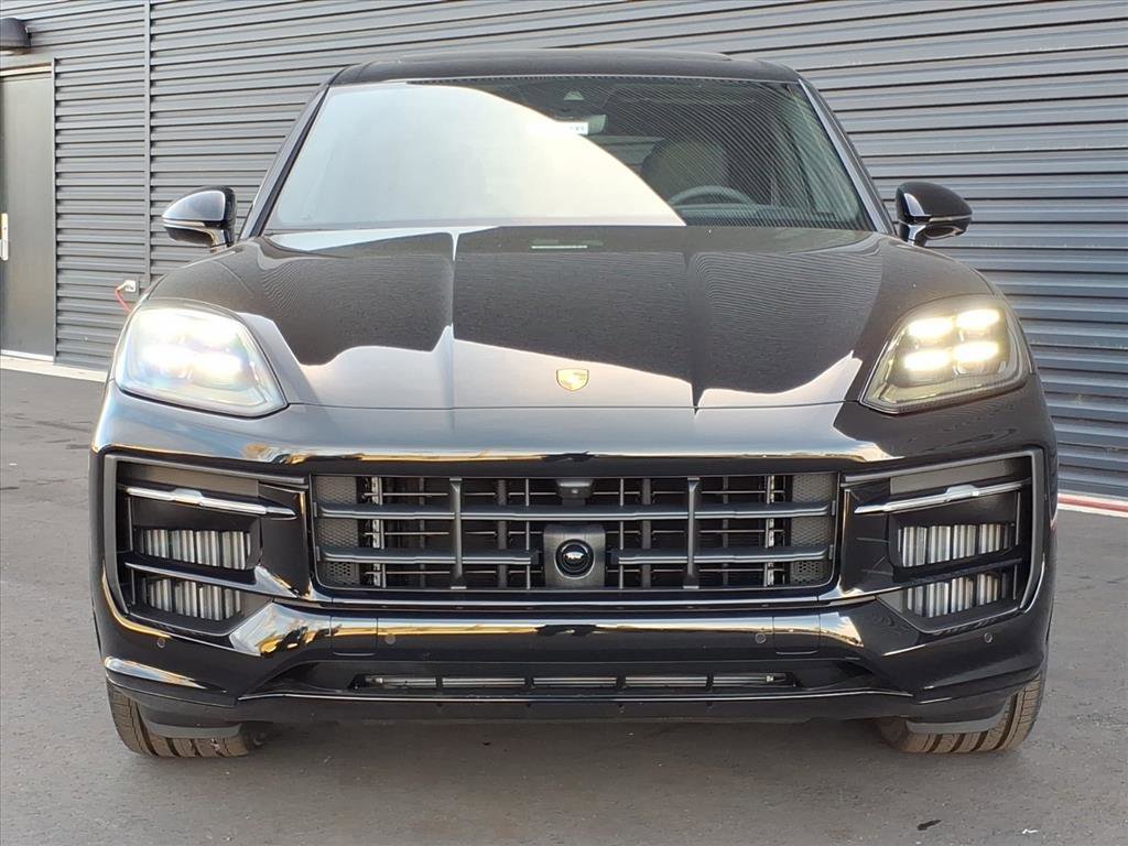 New 2026 Porsche Cayenne GTS image 32