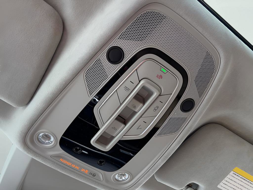 Used 2019 Audi Q8 Prestige w/ Luxury Package image 49