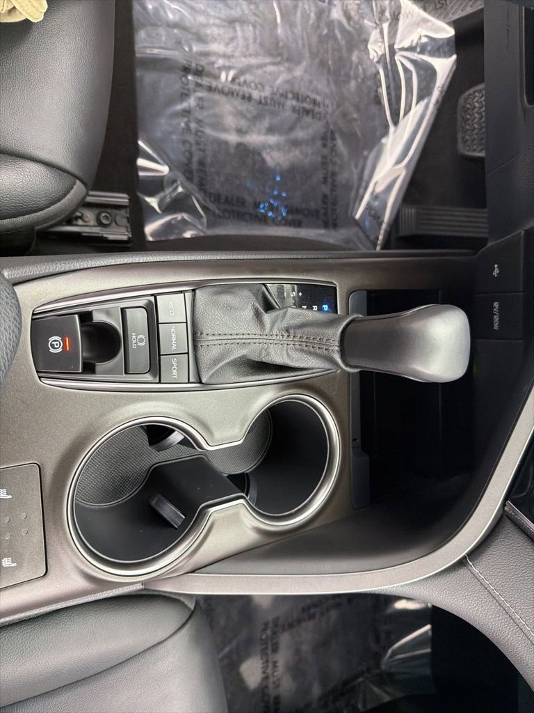 Used 2021 Toyota Camry XSE AWD/4WD image 15
