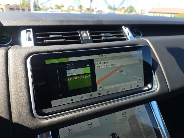 Used 2020 Land Rover Range Rover Sport HSE image 30