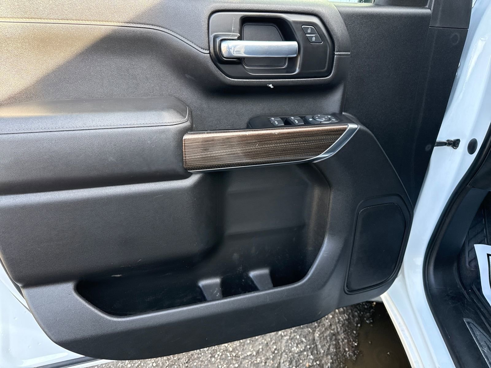 Used 2022 Chevrolet Silverado 2500 LT image 10