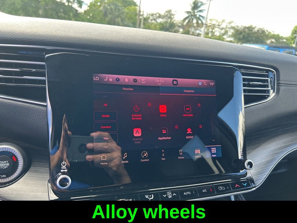 Used 2023 Jeep Wagoneer Series III w/ Preferred Equipment Group image 43