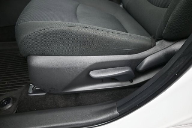 Certified 2025 Toyota RAV4 LE AWD/4WD image 18