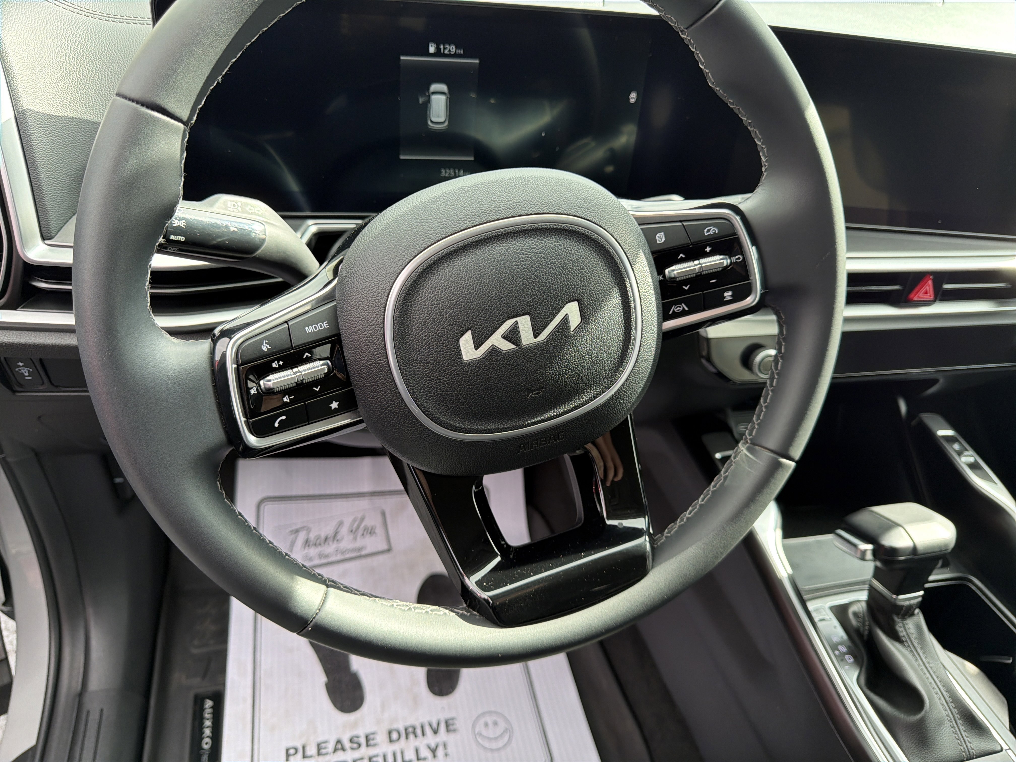 Used 2024 Kia Sorento S w/ Panoramic Sunroof Package image 28