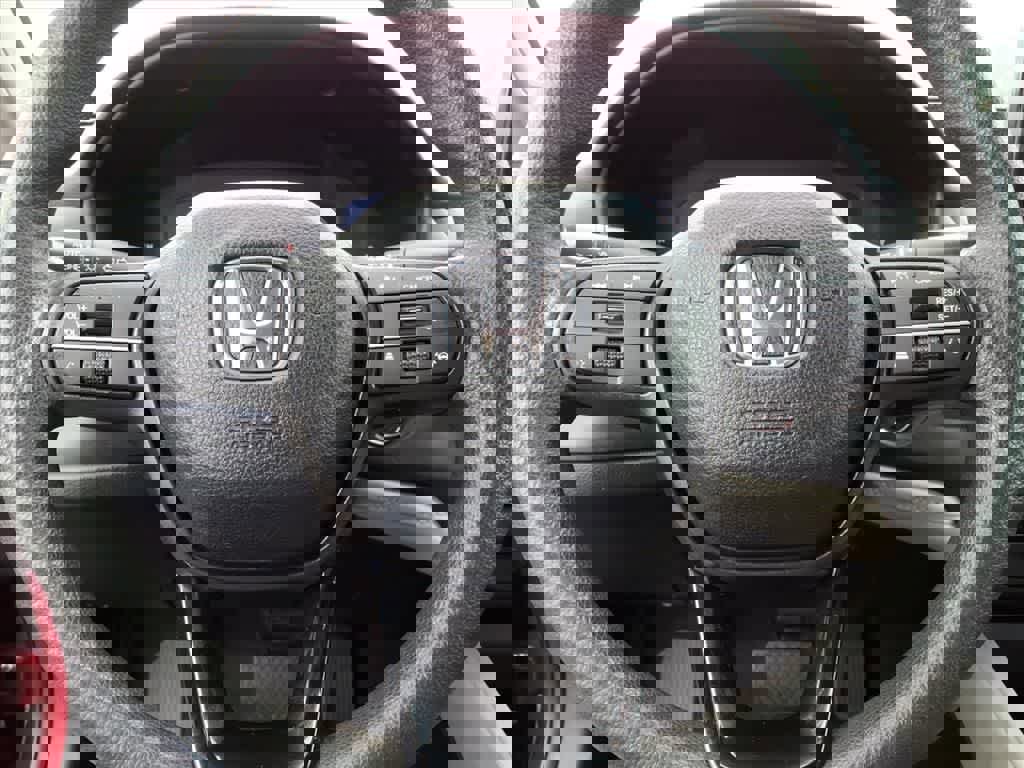 Used 2023 Honda Accord LX image 15