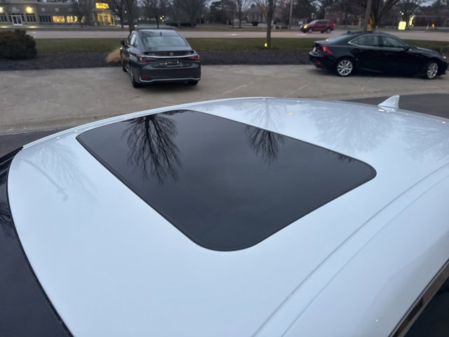 Used 2021 Lexus ES 350 F Sport image 10