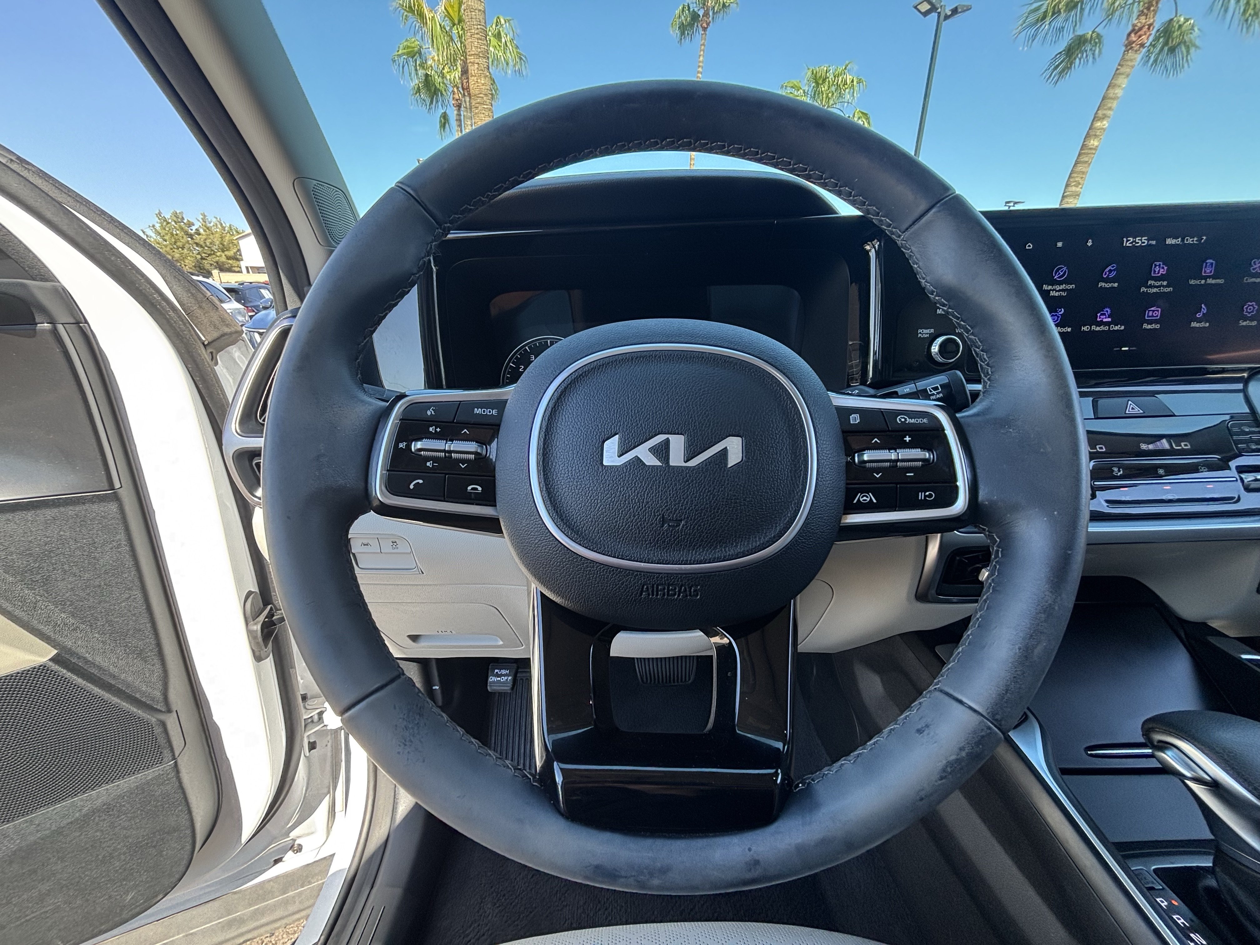 Certified 2023 Kia Sorento S w/ Panoramic Sunroof Package FWD image 25