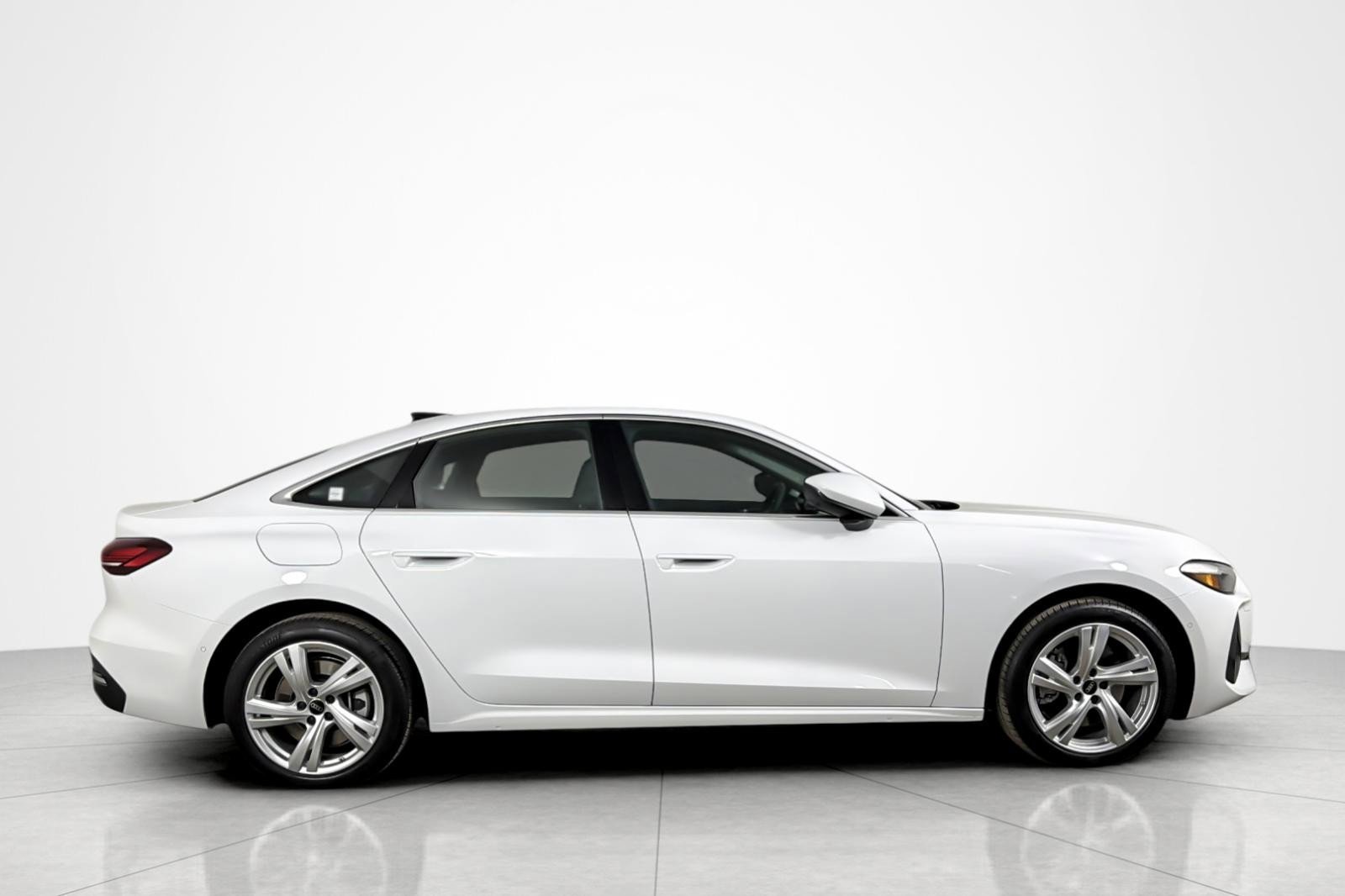 Used 2025 Audi A5 2.0T Premium w/ Convenience Package image 6