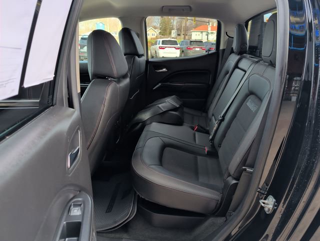 Used 2017 GMC Canyon SLE w/ All Terrain Package AWD/4WD image 24