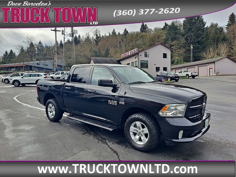Used 2017 RAM 1500 Express AWD/4WD image 1